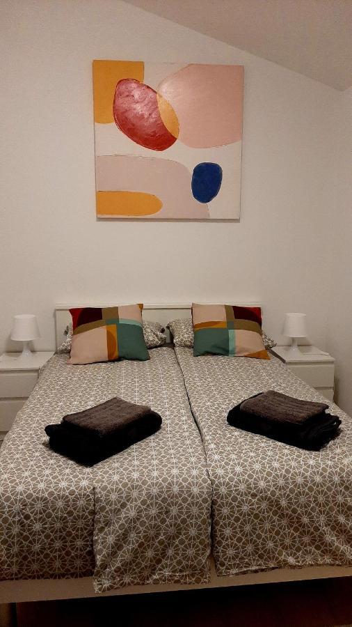 Holiday House Romi بولا المظهر الخارجي الصورة